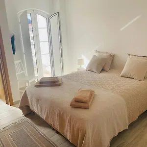 Feelgood Vegan Homestay Alloggio in famiglia Sagres